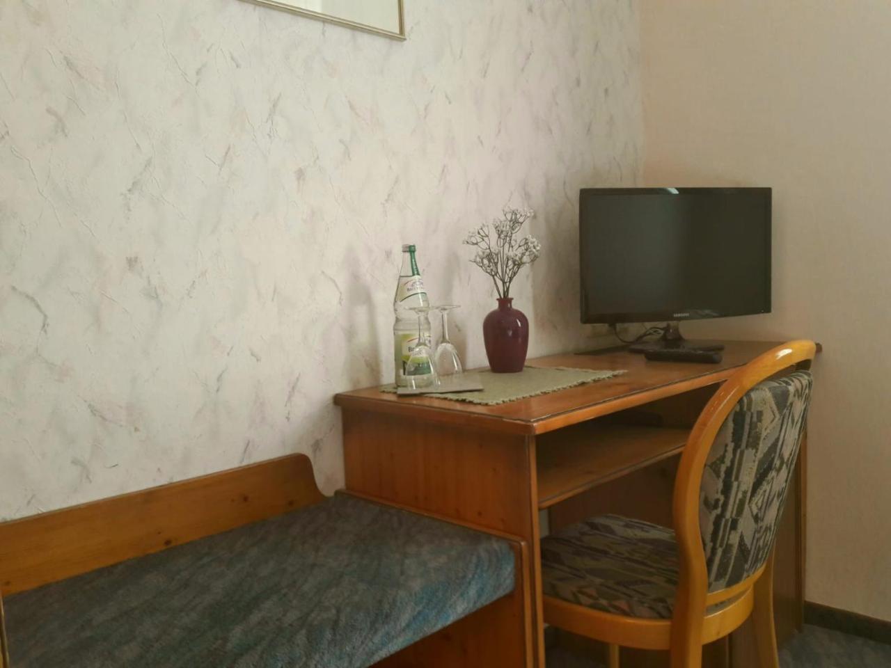 Hotel Zur Krone Bad Brückenau Zewnętrze zdjęcie