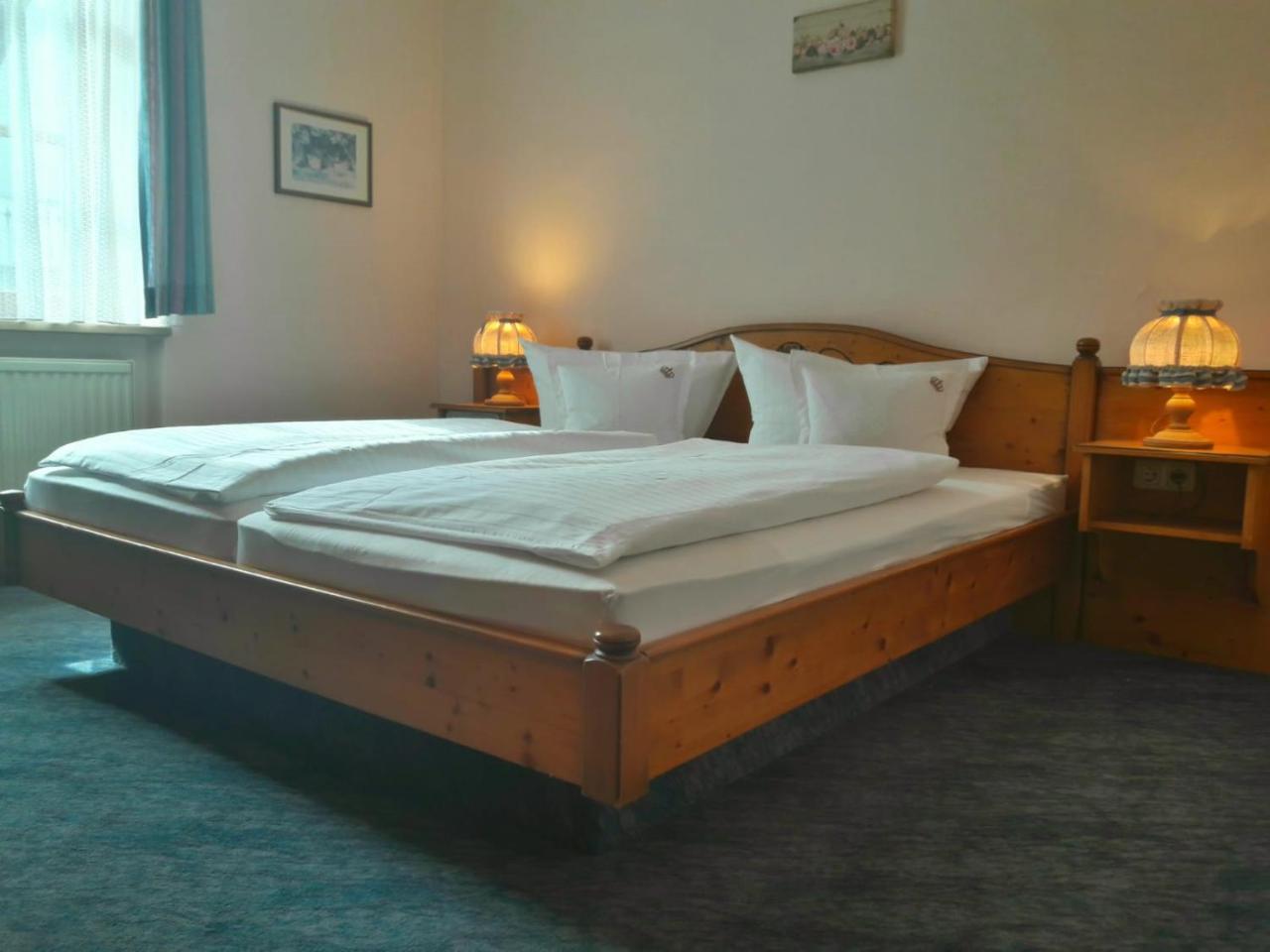 Hotel Zur Krone Bad Brückenau Zewnętrze zdjęcie